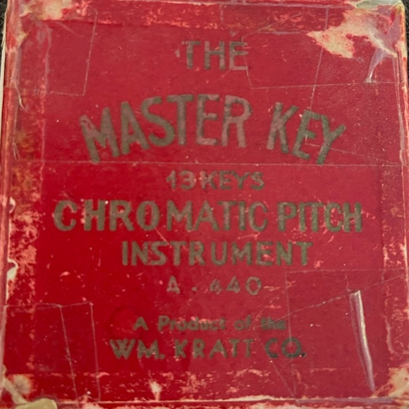 WM KRATT CO THE MASTER KEY PITCH INSTRUMENT. Vintage. In original box. - Picture 4 of 4